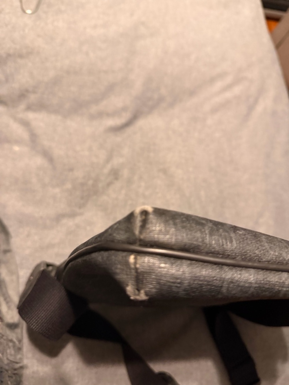 Gucci Black Monogram Messenger Shoulder Bag - Picture 12 of 15